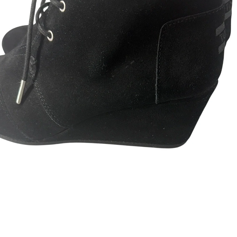 Toms Women's Black Suede Wedge Boots Size 10‎